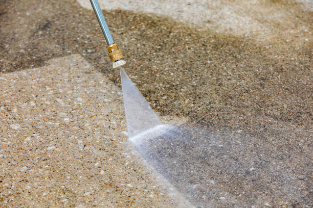 Best Window and Screen Pressure Cleaning in Rock Springs, NM